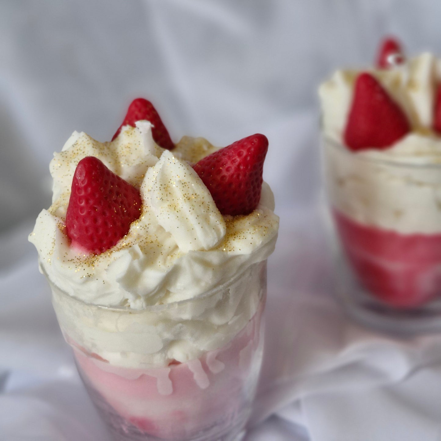 Erdbeer-Traum aus Wachs